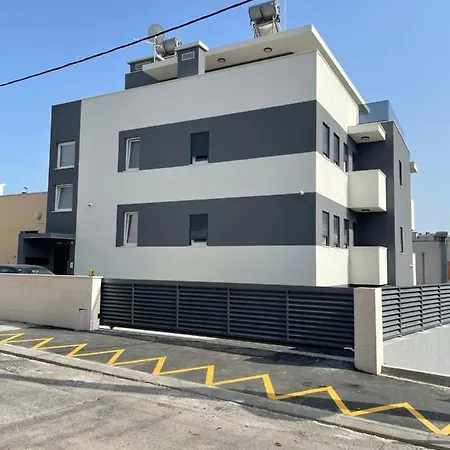 דירה Building Naomi ספליט